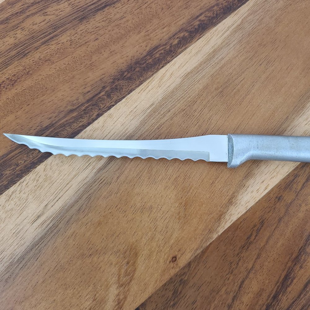 Rada R126 Tomato Slicer Knife Dual Serrated 5" blade Made in USA